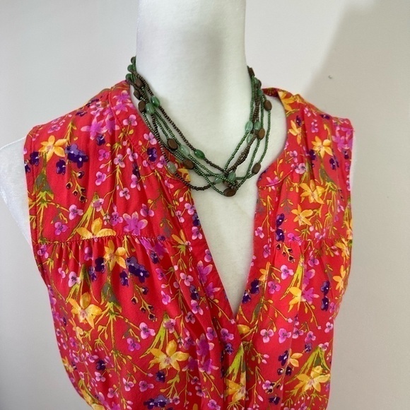 Gap sz Md dress in a tomato color with a ditsy print. Drawstring waist - Picture 2 of 12